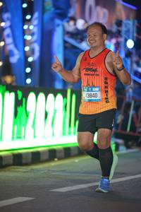 BIB: 2093, 43840
                            <button type="button" onclick="openModal(21062232)" class="btn btn-primary btn-sm float-right btn-popup" data-toggle="modal" data-target=".modal-high-quality">
                        <i class="fas fa-shopping-cart"></i> Add to Cart
                    </button>
                                            <button type="button" onclick="isThisMe(21062232, true)" class="btn btn-success btn-sm float-right btn-popup btn-isme hidden" data-toggle="tooltip" data-placement="bottom" title="นี่คือรูปของคุณใช่ไหม คลิกที่นี่เพื่อเอาเข้าอัลบั้ม">
                        <i class="fas fa-plus"></i> Add to album
                    </button>
                    <button type="button" onclick="isThisMe(21062232, false)" class="btn btn-warning btn-sm float-right btn-popup btn-isnotme hidden">
                        <i class="fas fa-ban"></i> Remove from album
                    </button>